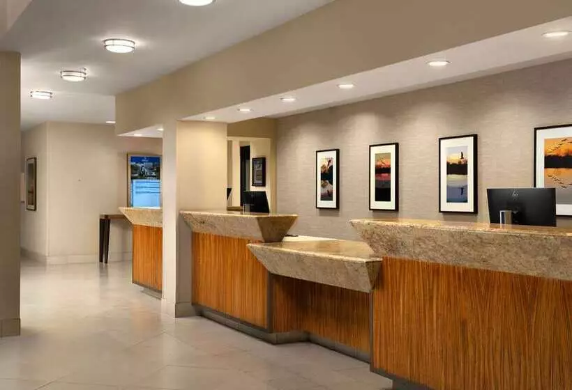 فندق Hilton Stockton