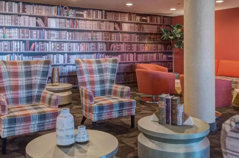 Livinn Hotel Cincinnati North/ Sharonville