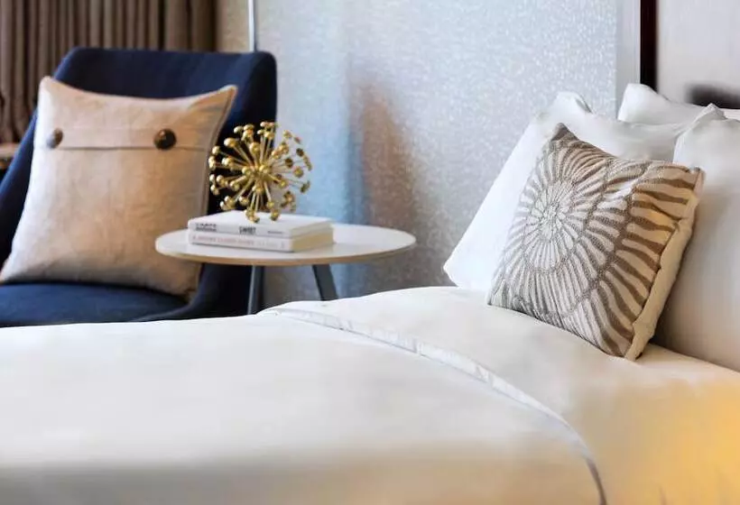 Otel Renaissance Seattle