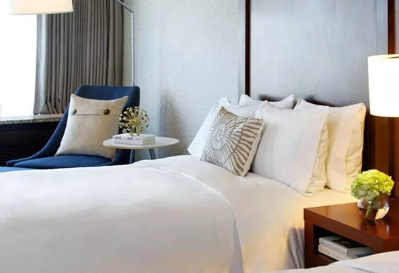 Otel Renaissance Seattle