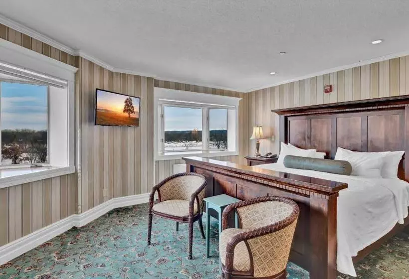 Отель St. James