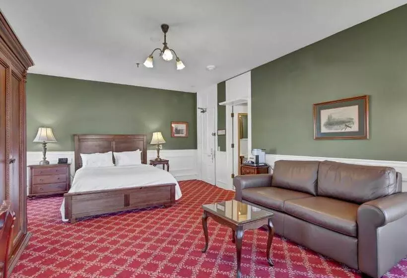 Отель St. James