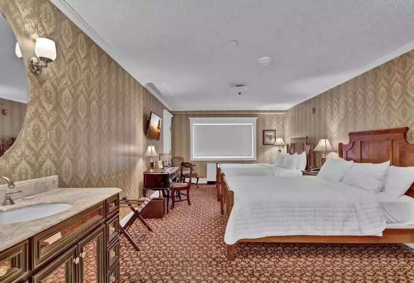 Отель St. James