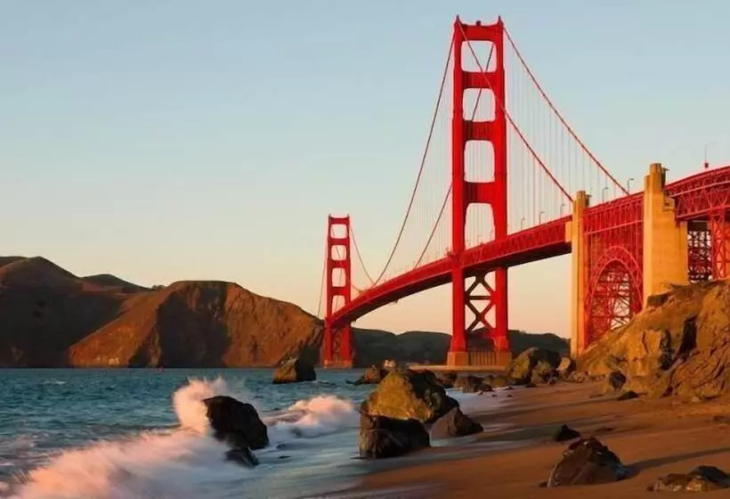 בית מלון כפרי Stanyan Park