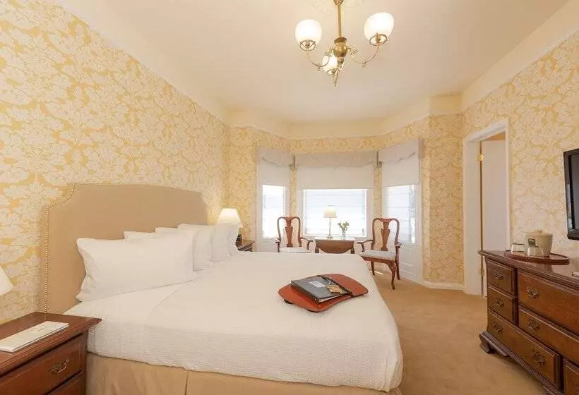 בית מלון כפרי Stanyan Park