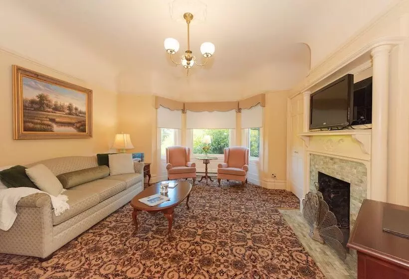 בית מלון כפרי Stanyan Park