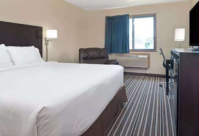 Отель Super 8 By Wyndham Omaha I 80 West