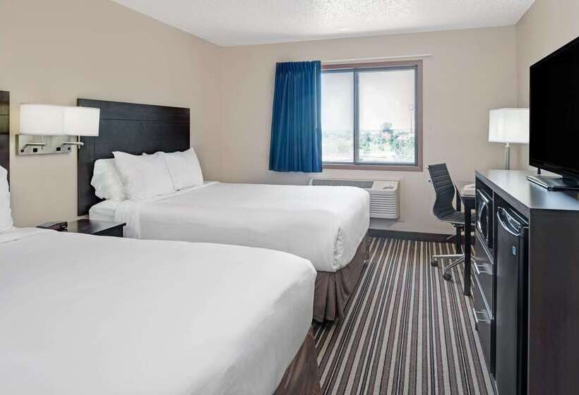 هتل Super 8 By Wyndham Omaha I 80 West