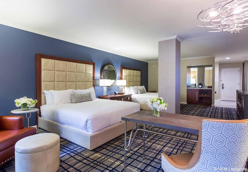 هتل The Adolphus, Autograph Collection