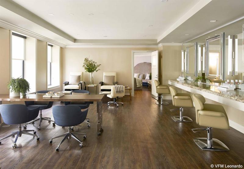 هتل The Adolphus, Autograph Collection