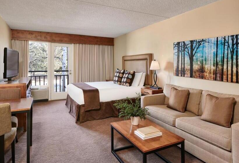 هتل The Inn At Aspen