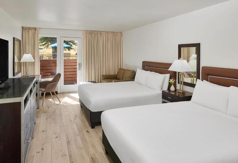 هتل The Inn At Aspen