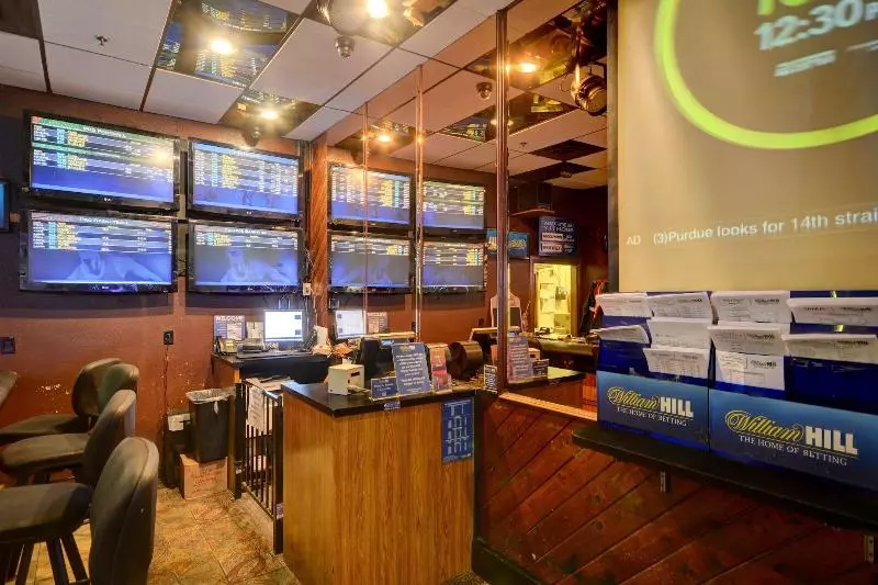 汽车旅馆  Longhorn Boulder Highway