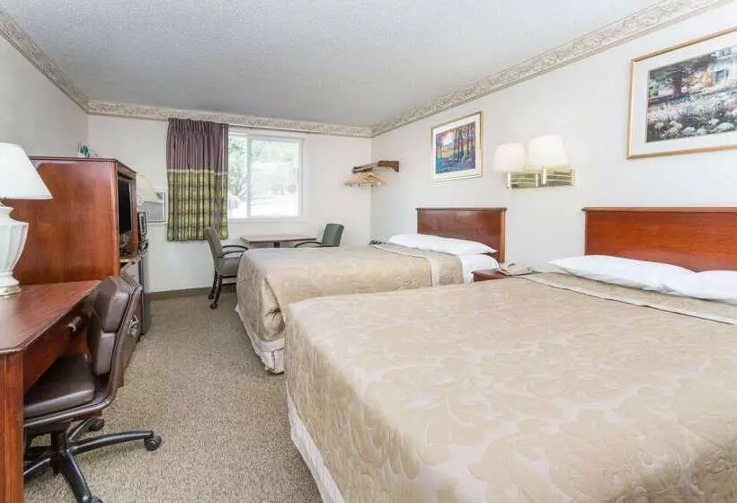 モーテル Super 8 By Wyndham Colorado Springs/chestnut Street