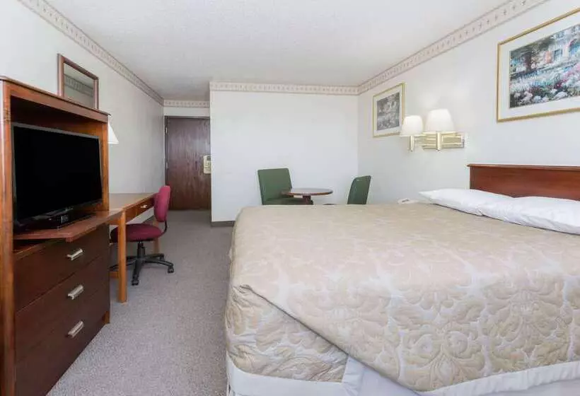 モーテル Super 8 By Wyndham Colorado Springs/chestnut Street