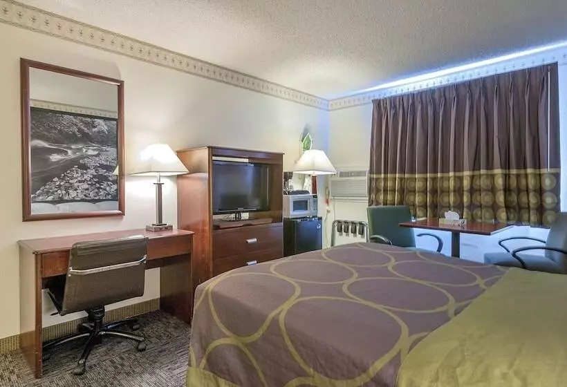 モーテル Super 8 By Wyndham Colorado Springs/chestnut Street