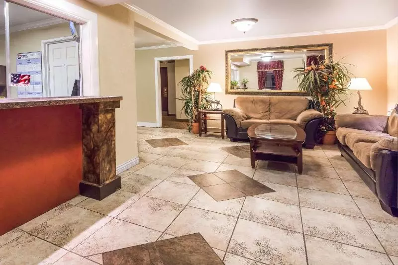 モーテル Super 8 By Wyndham Colorado Springs/chestnut Street