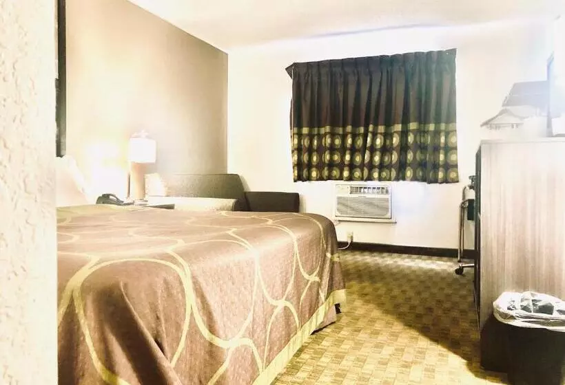 モーテル Super 8 By Wyndham Peru Starved Rock State Park