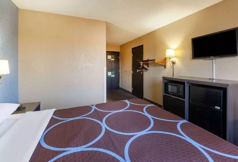 מוטל Super 8 By Wyndham Roseville/detroit Area