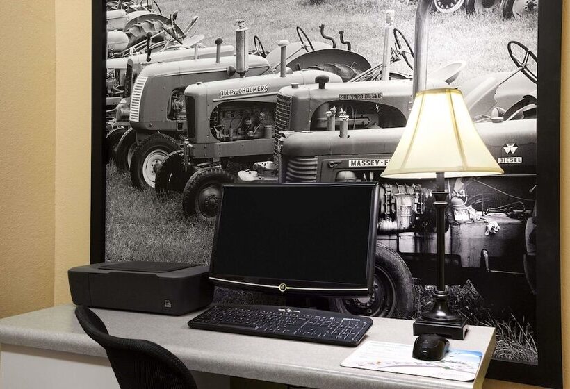 Motel Super 8 By Wyndham Salem