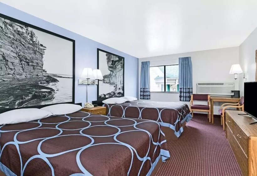 Motel Super 8 By Wyndham Wisconsin Dells