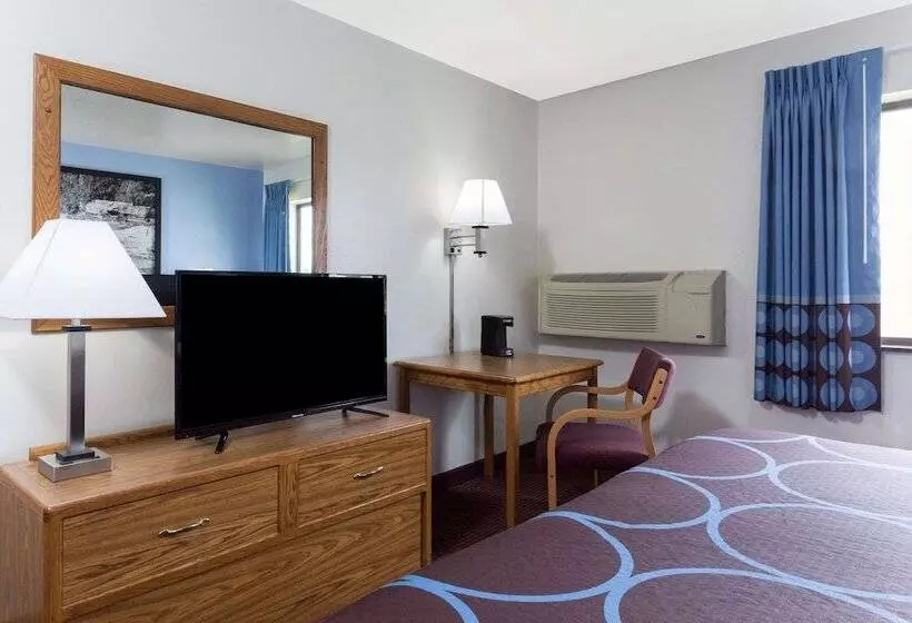 Motel Super 8 By Wyndham Wisconsin Dells
