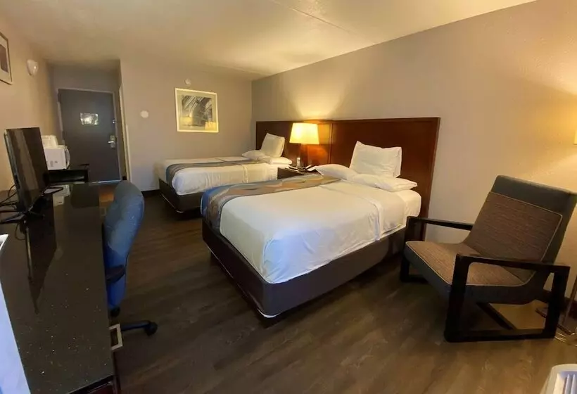 Travelodge Inn & Suites By Wyndham Albany