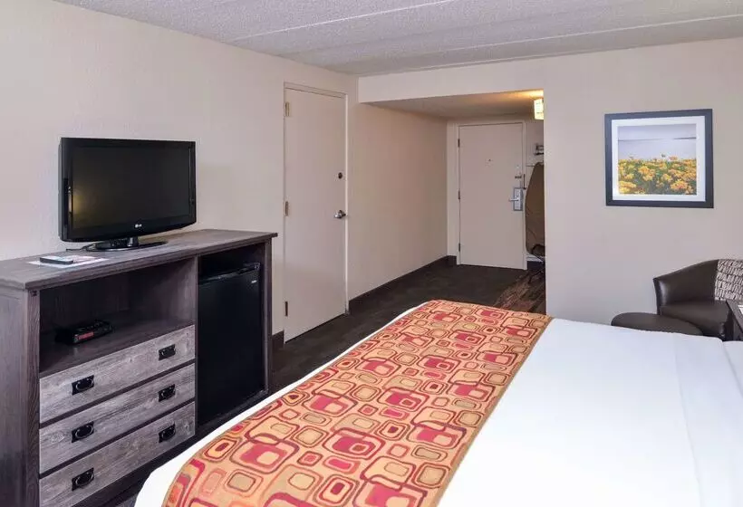 בית מלון כפרי Best Western Kelly Inn   Yankton