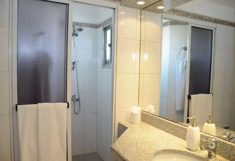 ホテル California