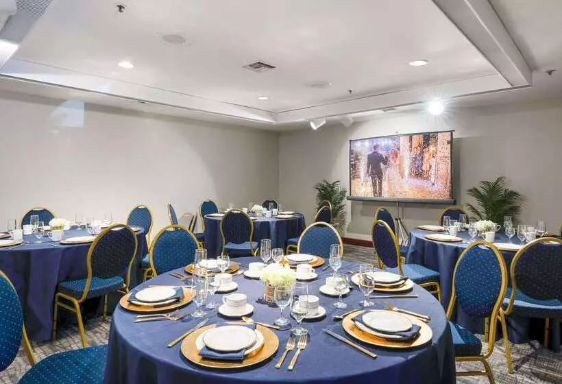 酒店 Chase Suites Brea Fullerton North Orange County