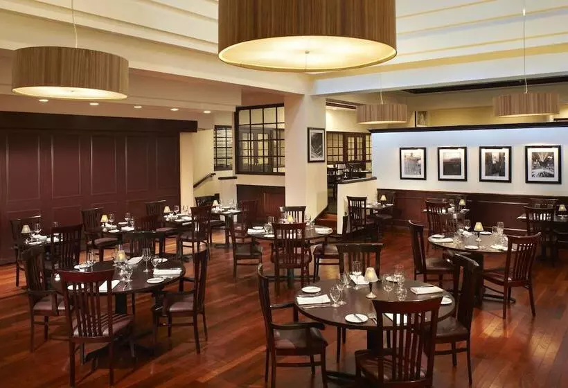 ホテル Detroit Marriott Troy