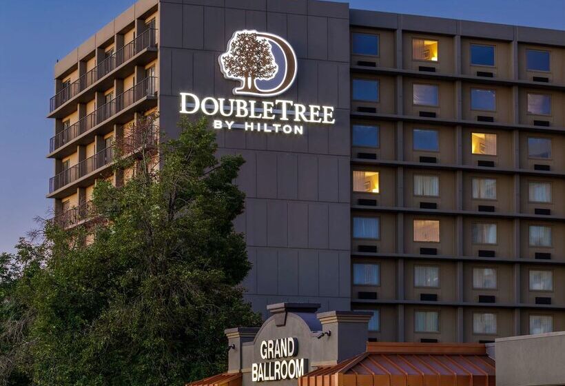 Doubletree By Hilton Hotel Denver