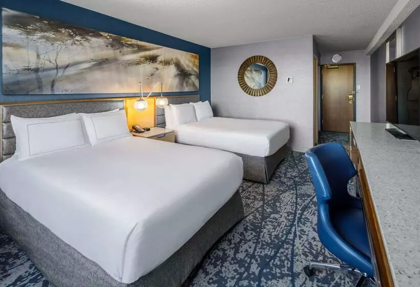 Doubletree By Hilton Hotel Denver