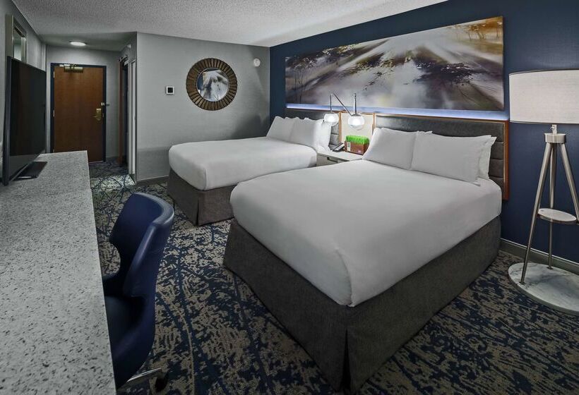 Doubletree By Hilton Hotel Denver