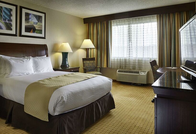 Doubletree By Hilton Hotel Denver