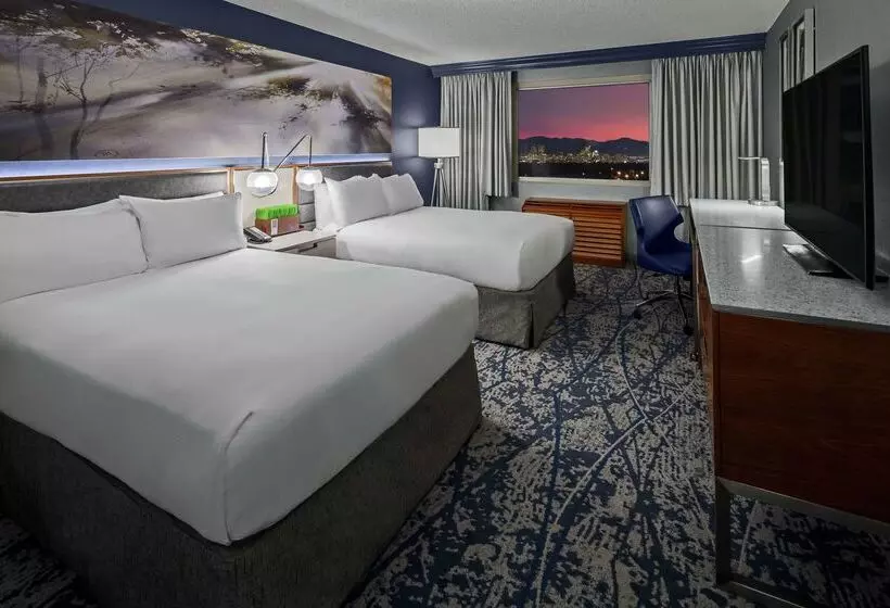 Doubletree By Hilton Hotel Denver