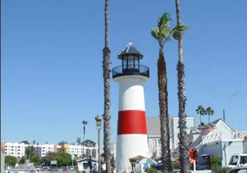 فندق Harbor Inn & Suites Oceanside