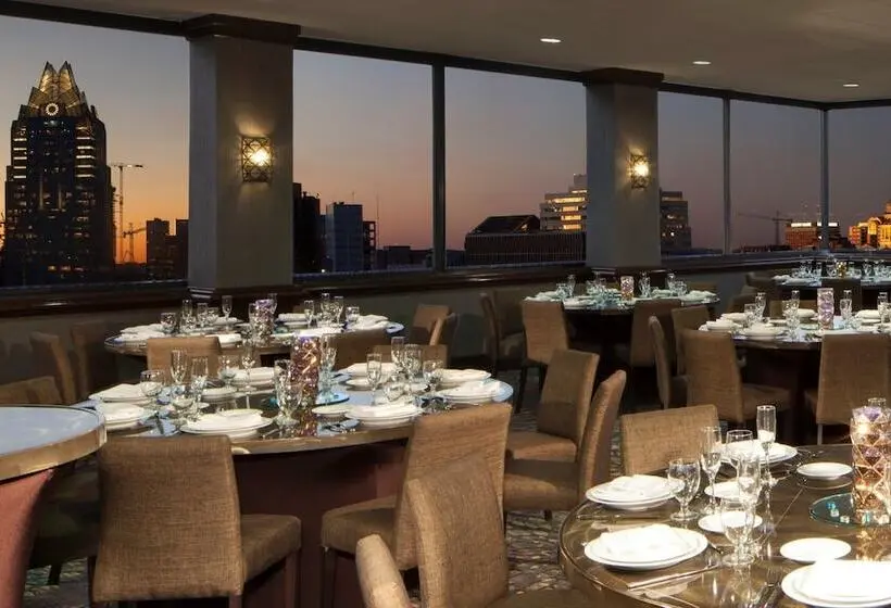 ホテル Hilton Garden Inn Austin Downtown