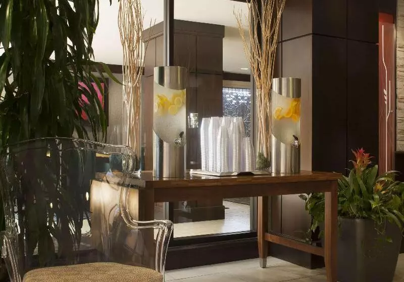 ホテル Hilton Garden Inn Austin Downtown