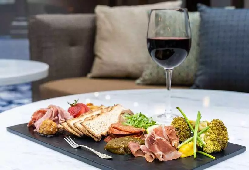 ホテル Hilton Houston North