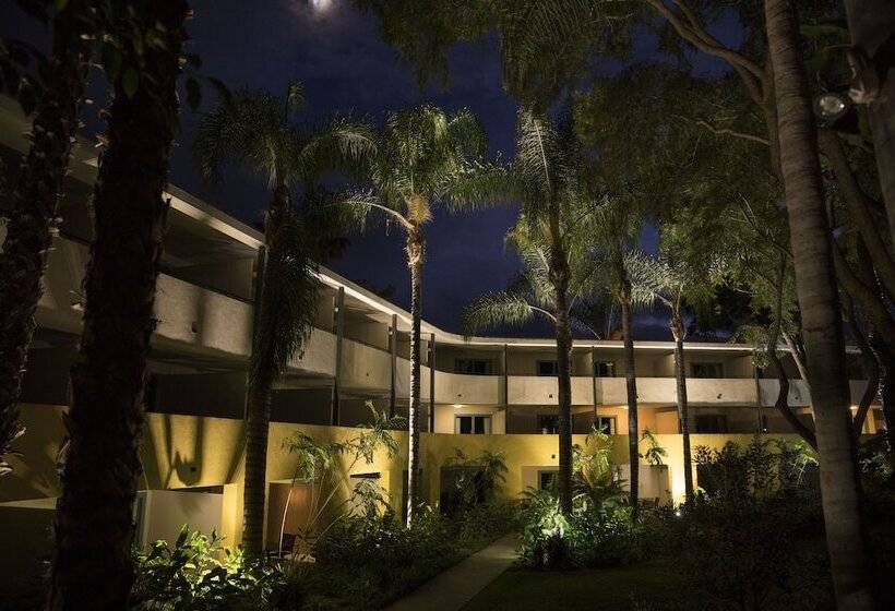 בית מלון כפרי Lemon Tree Inn