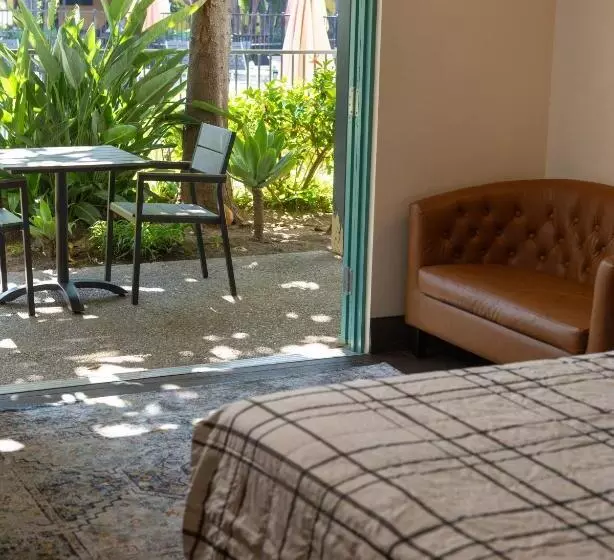 酒店 Lemon Tree Inn