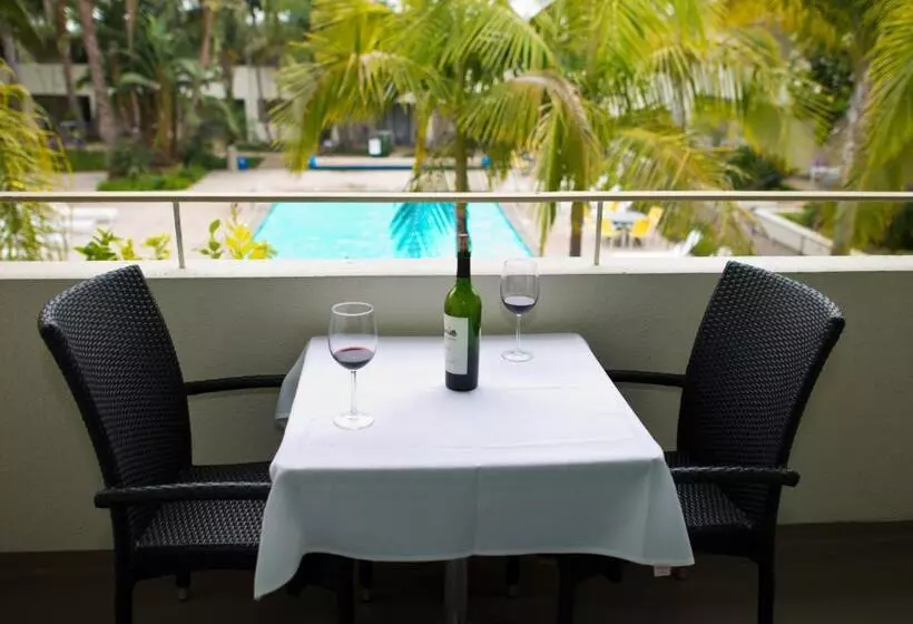 酒店 Lemon Tree Inn