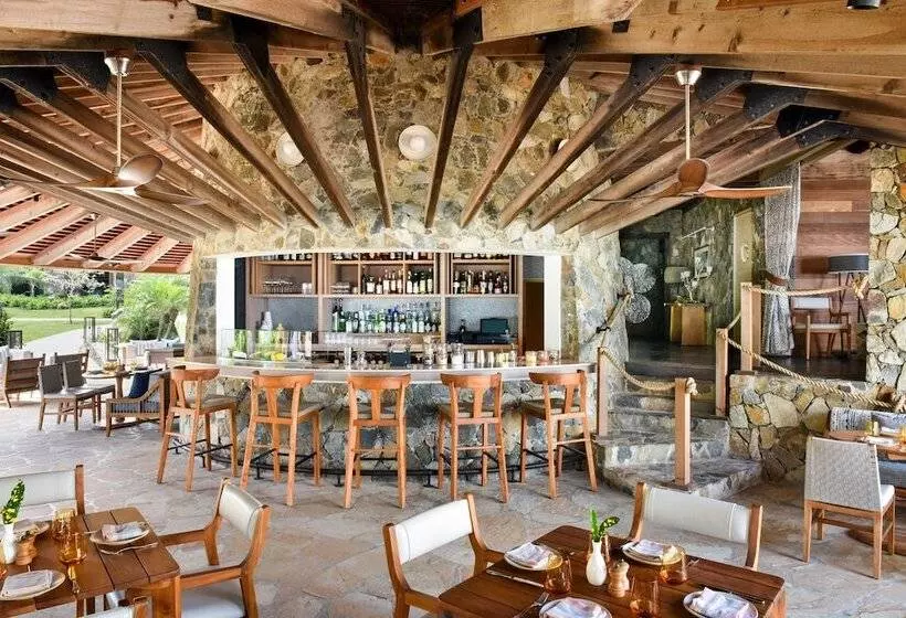 ホテル Rosewood Little Dix Bay