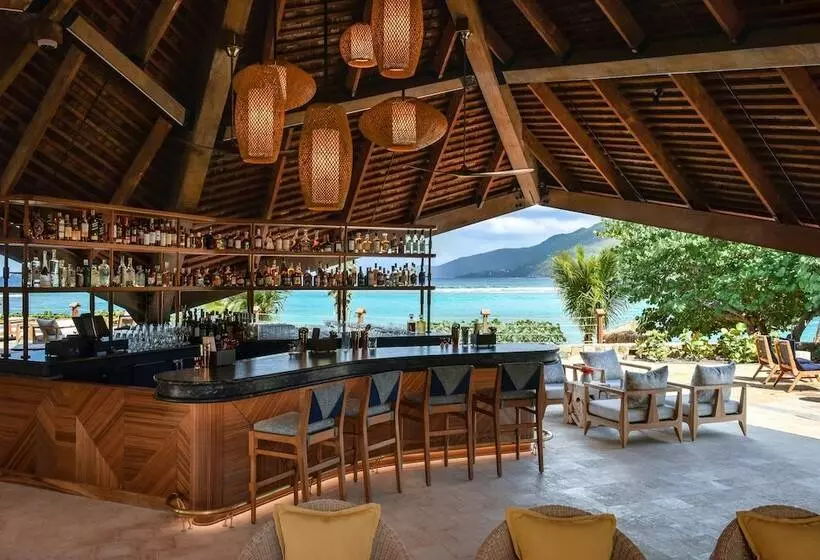 ホテル Rosewood Little Dix Bay