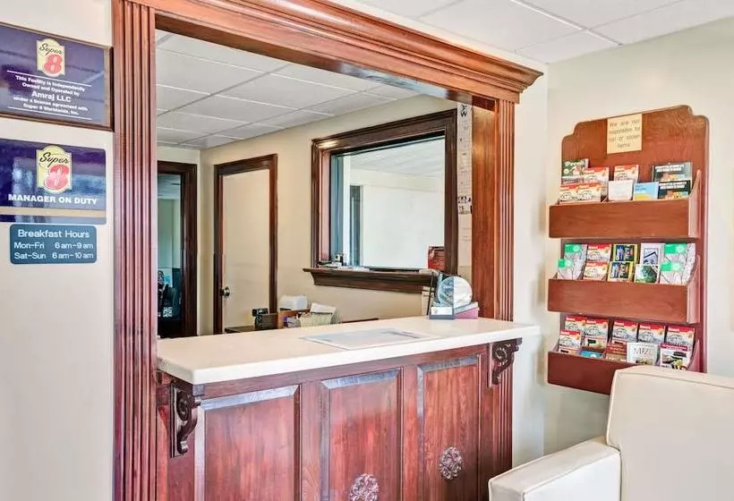 Otel Super 8 By Wyndham Newark De