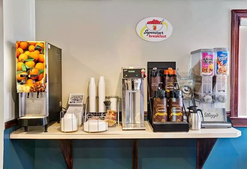 Otel Super 8 By Wyndham Newark De