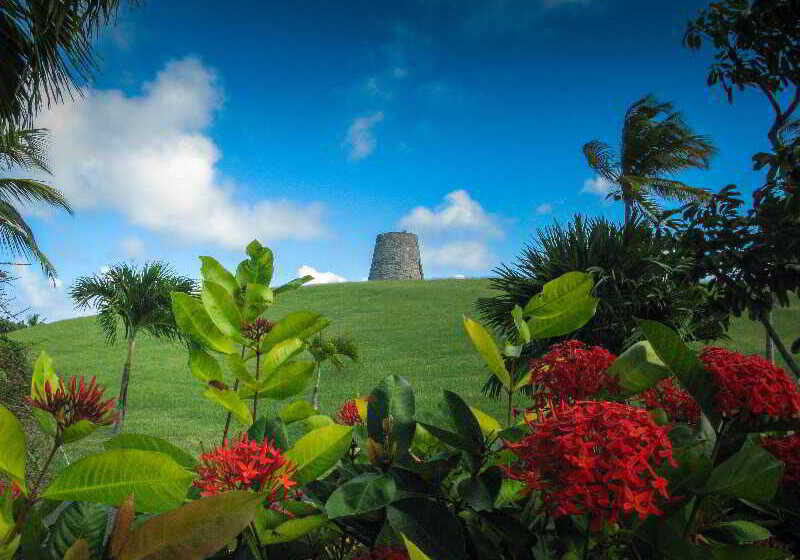 هتل Tamarind Reef Resort Spa & Marina