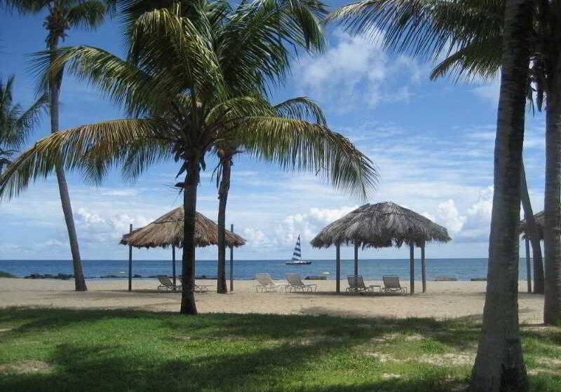 هتل Tamarind Reef Resort Spa & Marina