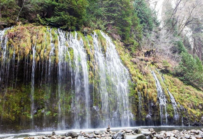 호텔 The Angler Lodge